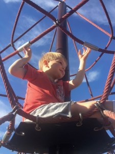 Kids in Menlo Park at Hamilton Park