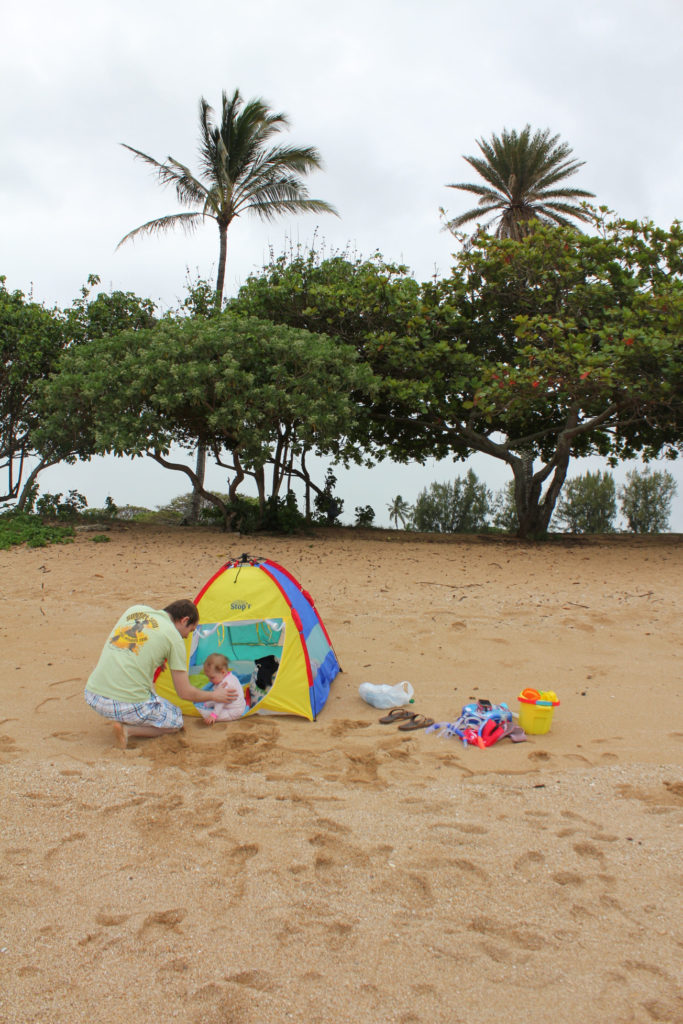 Hawaii with a baby and her sand supplies
