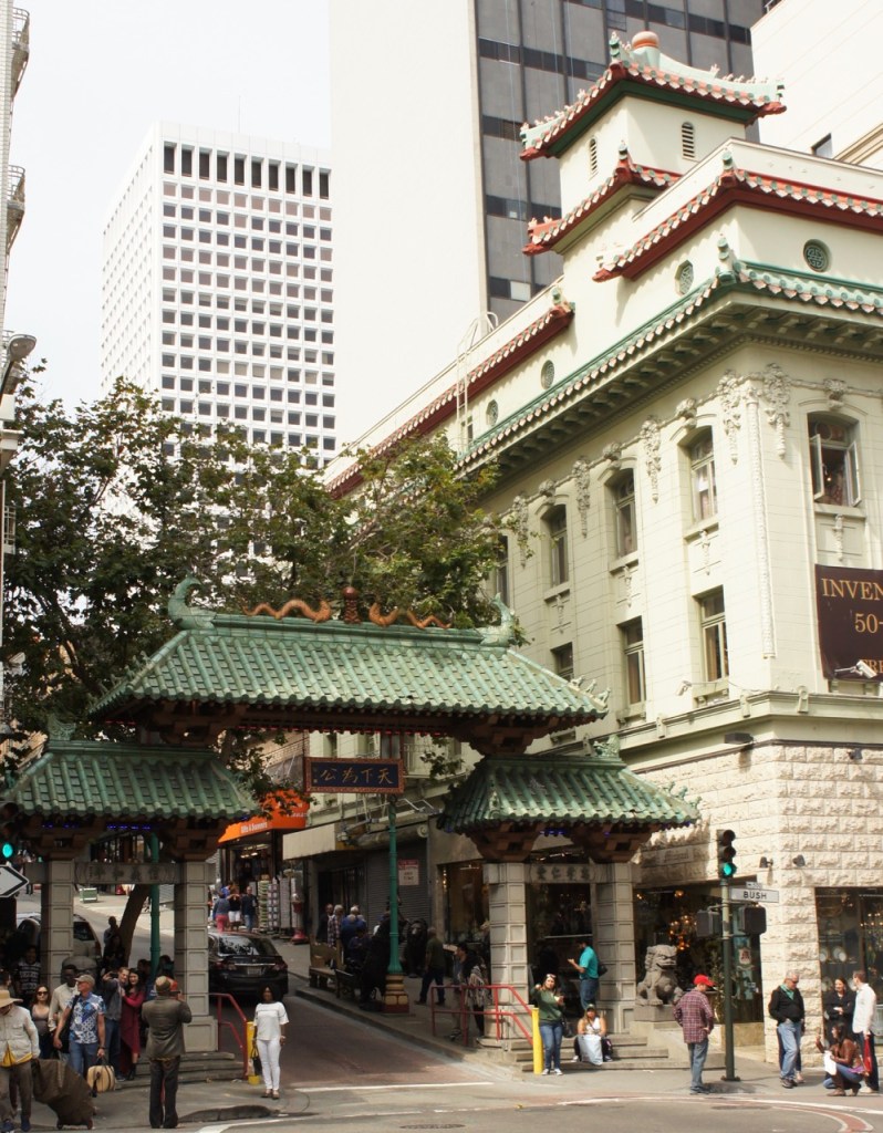 Dragons Gate Entrance to Chinatown San Francisco